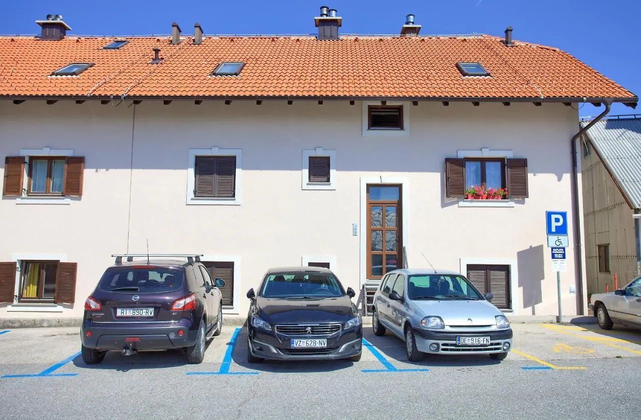 Bella Vista Apartment Fuzine